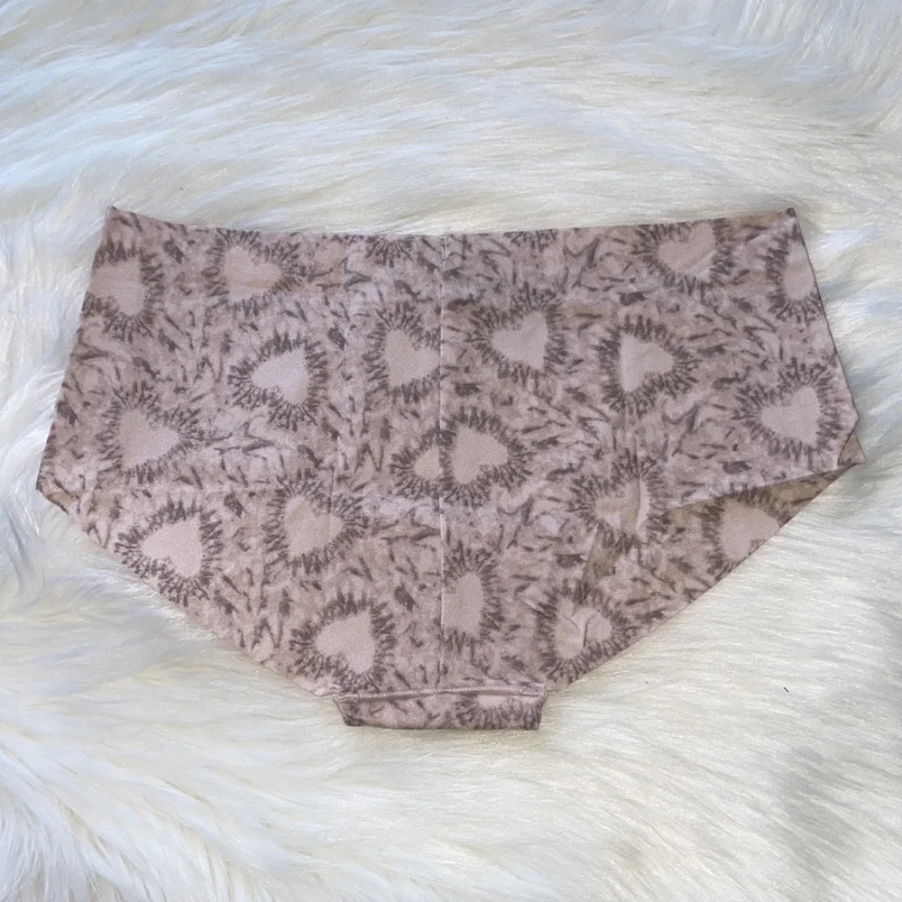 VICTORIAS SECRET PINK NO-SHOW SEAMLESS HIPSTER PANTY UNDERWEAR. NWT